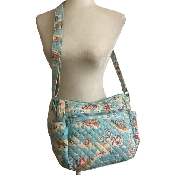 Vera Bradley Exclusive Iconic On the Go Crossbody in Beach Toile like new - Picture 2 of 13